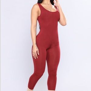 Fashion nova jump suit